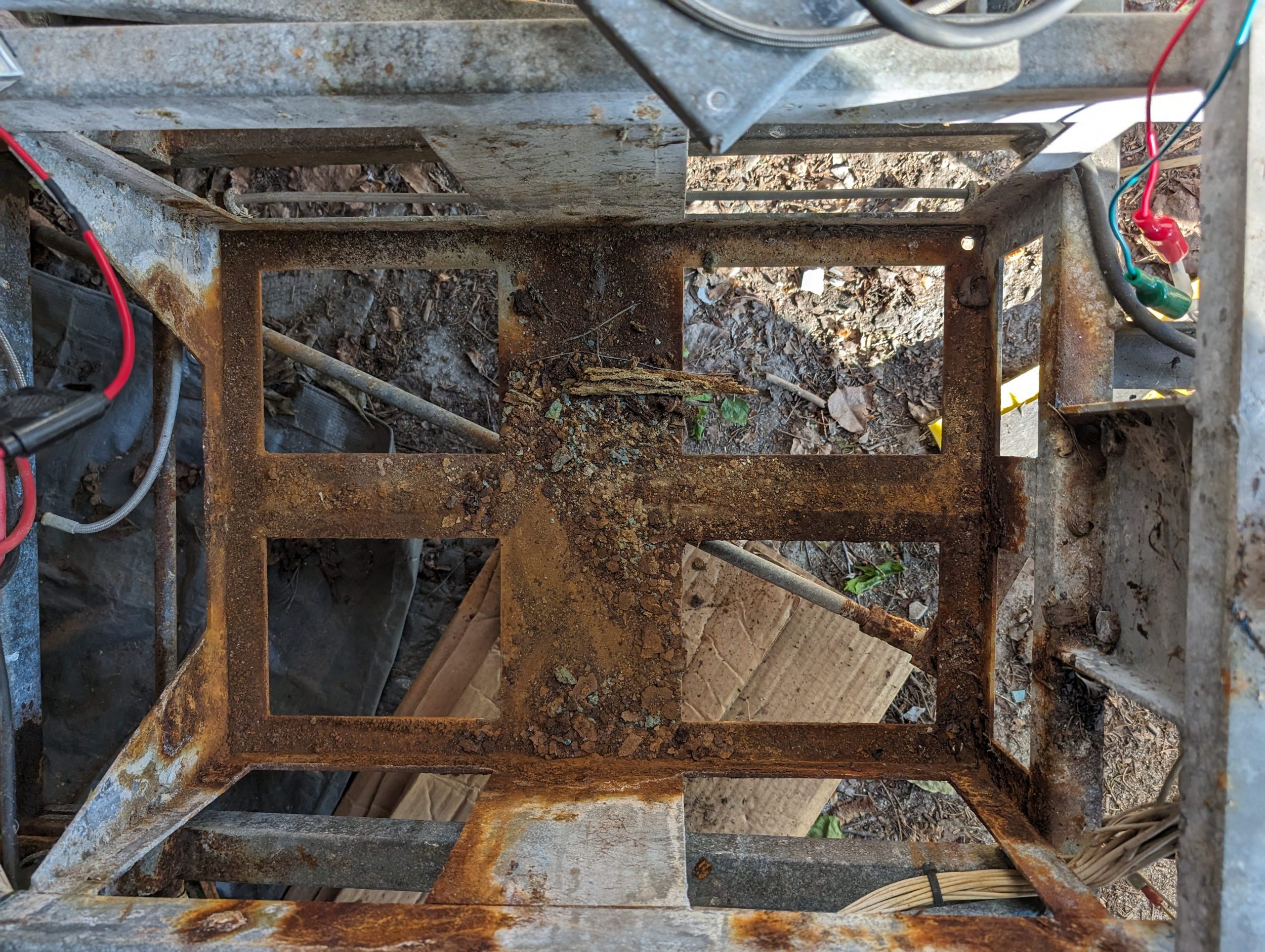 Rusty battery compartment.